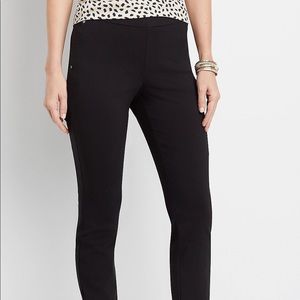 🍁 Maurices Pull On Bengaline Skinny Ankle Pant